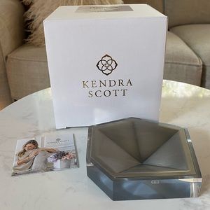 Kendra Scott Faceted Ring Dish